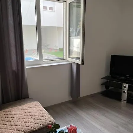 Pool House Mostar